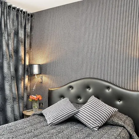Hotel Saint Germain 3*