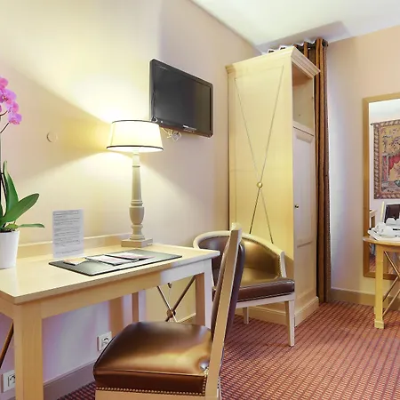 Saint Germain Hotel