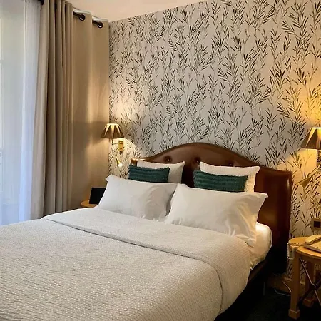 Hotel Saint Germain 3*