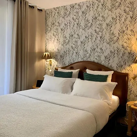 Hotel Saint Germain 3*
