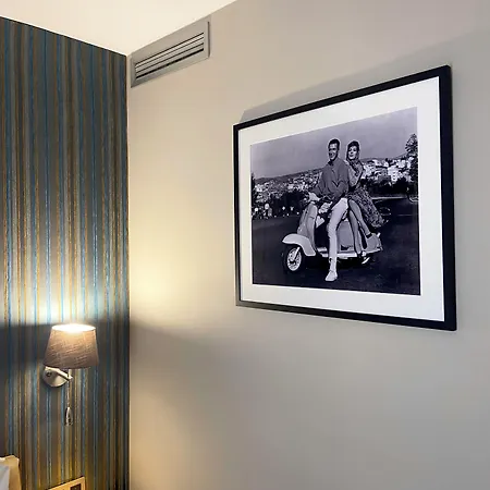 Hotel Saint Germain 3*