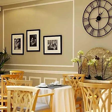 Hotell Saint Germain 3*