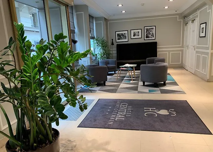 Hotel Saint Germain 3*