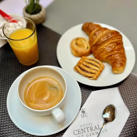 Otel Saint Germain 3*