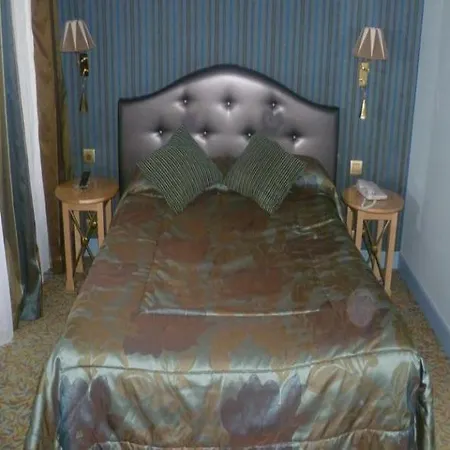 Hotel Saint Germain 3*